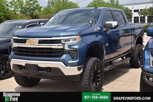 Lakeshore Blue Metallic 2024 Chevrolet Silverado 1500 LT