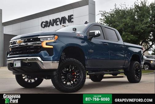 Lakeshore Blue Metallic 2024 Chevrolet Silverado 1500 LT