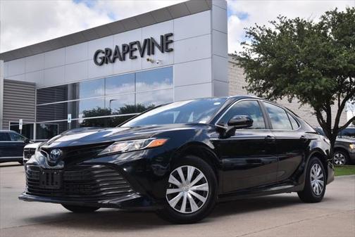 2020 Toyota Camry LE