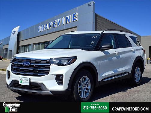 Star White Metallic Tri-Coat 2025 Ford Explorer Active