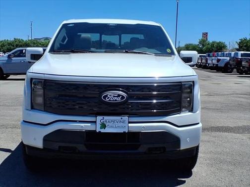 2025 Ford F-150 Lightning Platinum
