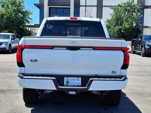 2025 Ford F-150 Lightning Platinum