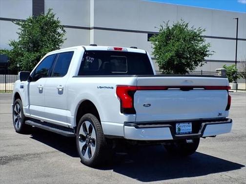 2025 Ford F-150 Lightning Platinum
