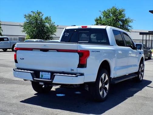 2025 Ford F-150 Lightning Platinum