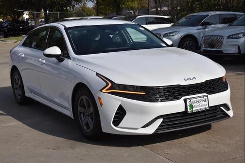 2022 Kia K5 LXS