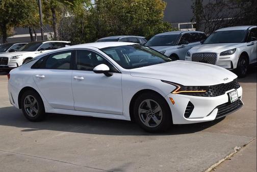 2022 Kia K5 LXS