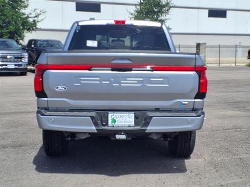 2025 Ford F-150 Lightning LARIAT