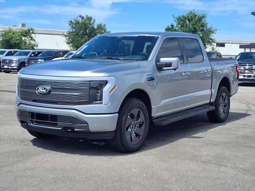 2025 Ford F-150 Lightning LARIAT
