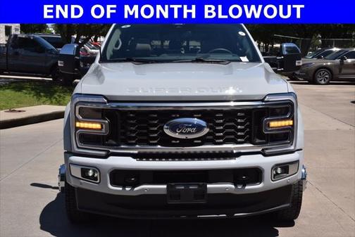 2025 Ford F-450 Platinum