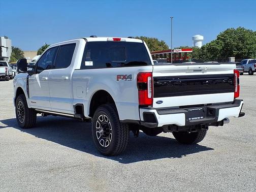 2026 Ford F-250 Platinum