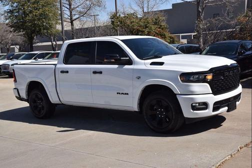 Bright White Clearcoat 2026 RAM 1500 Big Horn/Lone Star