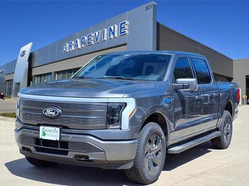 2025 Ford F-150 Lightning LARIAT