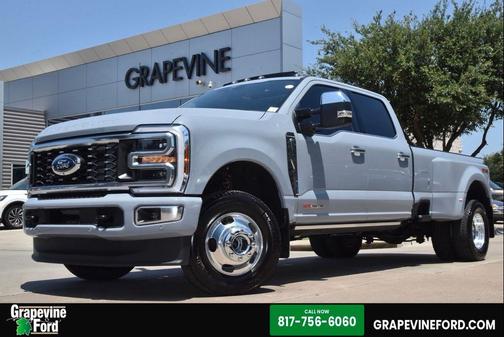 Glacier Gray Metallic Tri-Coat 2026 Ford F-350 Platinum