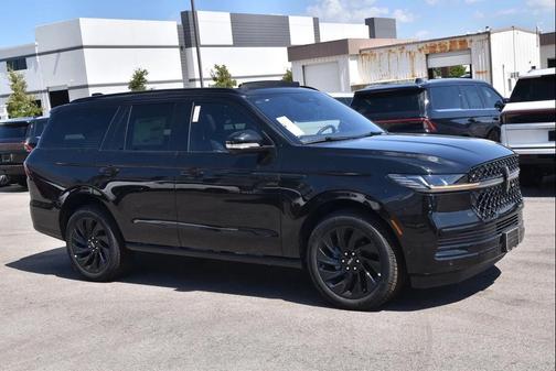 2025 Lincoln Navigator Reserve