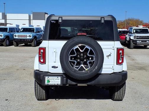 2025 Ford Bronco Outer Banks