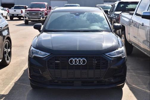 2023 Audi Q3 Premium 40 TFSI quattro Tiptronic