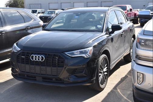 2023 Audi Q3 Premium 40 TFSI quattro Tiptronic