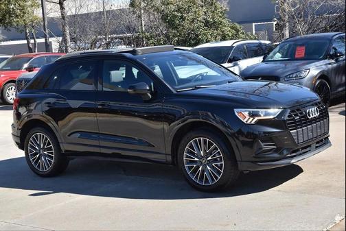 2023 Audi Q3 Premium 40 TFSI quattro Tiptronic
