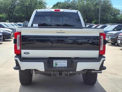 2025 Ford F-250 Platinum