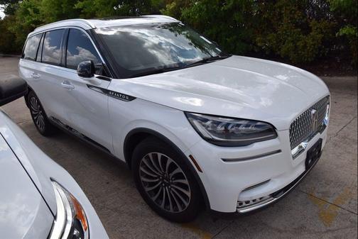 Pristine White 2021 Lincoln Aviator Reserve