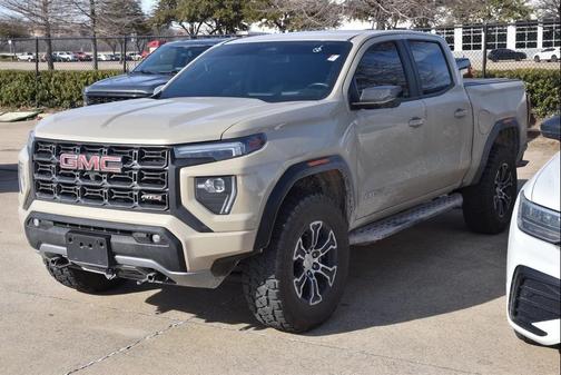 2023 GMC Canyon AT4
