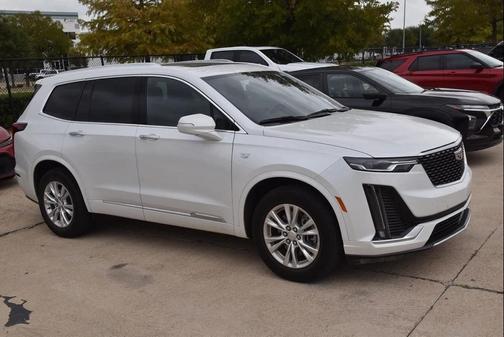 2023 Cadillac XT6 Luxury FWD