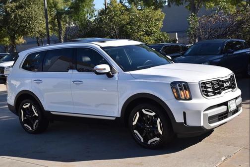 2024 Kia Telluride S