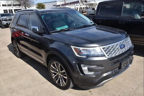 2017 Ford Explorer Platinum