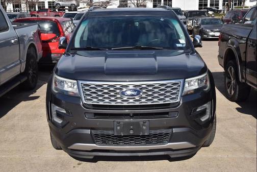 2017 Ford Explorer Platinum