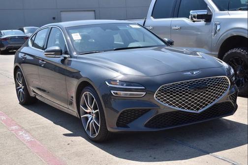2025 Genesis G70 2.5T RWD