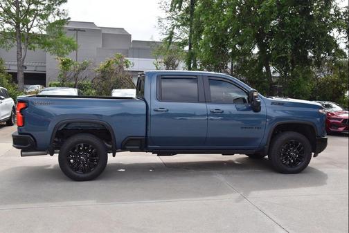 Lakeshore Blue Metallic 2025 Chevrolet Silverado 2500 LT