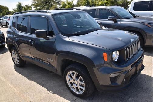 2023 Jeep Renegade Latitude