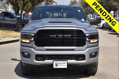 2024 RAM 2500 Laramie Crew Cab 4x4 6'4' Box