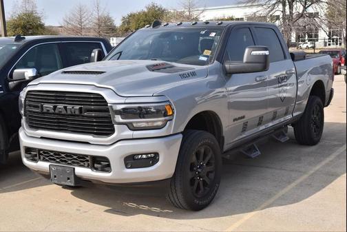 2024 RAM 2500 Laramie Crew Cab 4x4 6'4' Box