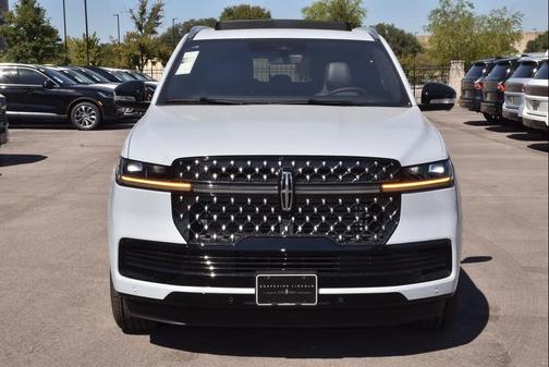2025 Lincoln Navigator Black Label
