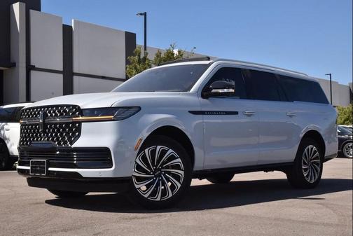 2025 Lincoln Navigator Black Label