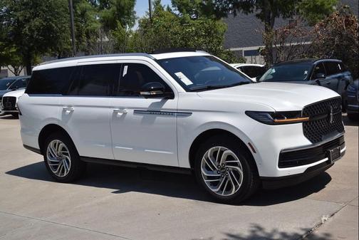 2025 Lincoln Navigator Reserve