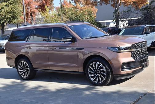 2025 Lincoln Navigator Black Label