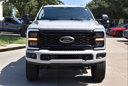 2025 Ford F-250 XLT