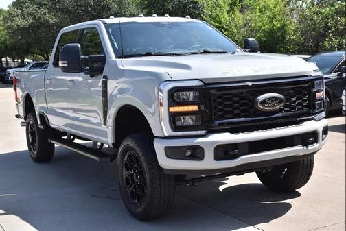 2025 Ford F-250 XLT