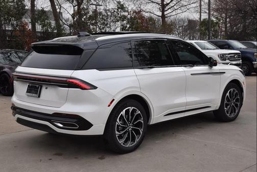 2026 Lincoln Nautilus Reserve