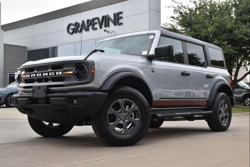 Iconic Silver Metallic 2024 Ford Bronco Big Bend
