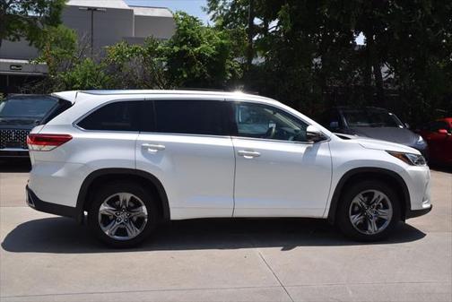 2018 Toyota Highlander Limited Platinum