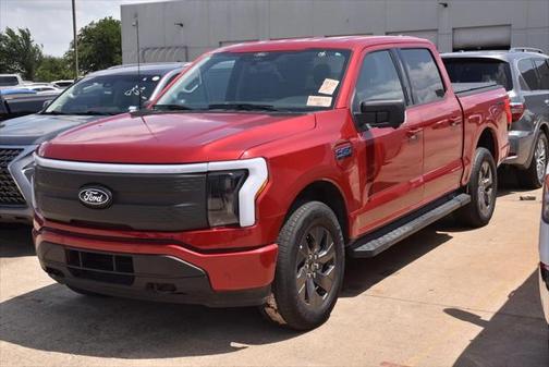 2024 Ford F-150 Lightning Flash