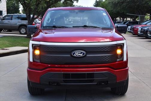 2024 Ford F-150 Lightning Flash