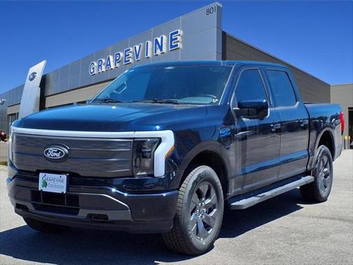 2025 Ford F-150 Lightning LARIAT