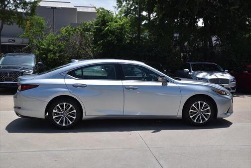 2023 Lexus ES 350 Base