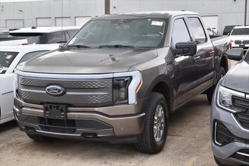 2023 Ford F-150 Lightning XLT