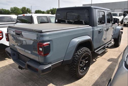 Anvil Clearcoat 2025 Jeep Gladiator Willys