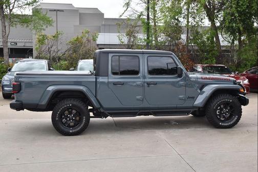 Anvil Clearcoat 2025 Jeep Gladiator Willys